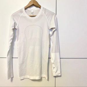 Lululemon Swiftly Tech Crew active workout top